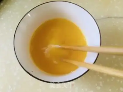 Make Pepper fried eggs step 0
