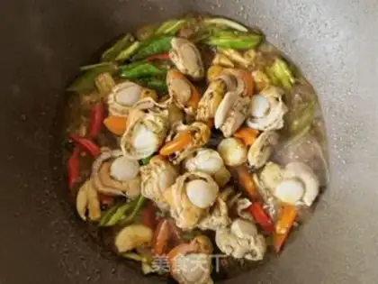 Make Cream pepper scallops step 7