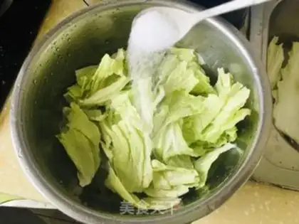 Make ♪ Hemmy bean curd soup ♪ step 0