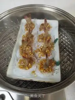Make Grinch fan phoenix shrimp step 11