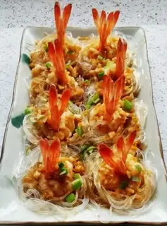 Make Grinch fan phoenix shrimp step 12