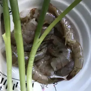Make Garlic fan steamed shrimp step 0