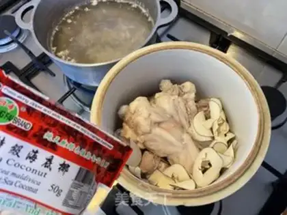 Make Coconut and alligator soup step 2