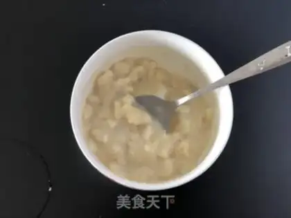 Make Fast-hand banana pie step 1