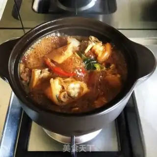 Make A casserole with pig hoofs step 4