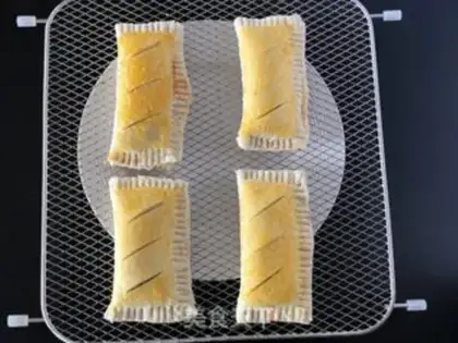 Make Fast-hand banana pie step 5