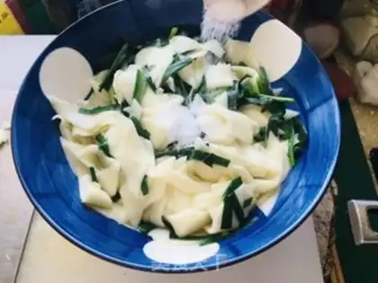 Make Psalm noodles step 5