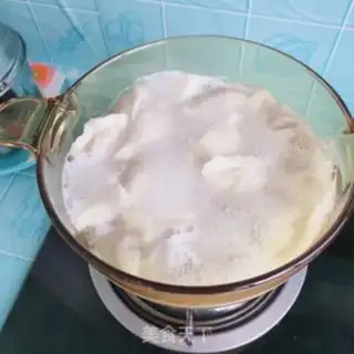 Make Spicy sour dumplings step 4