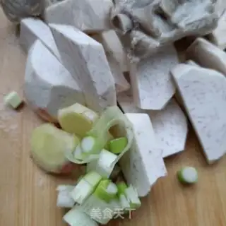 Make Potatobone soup step 4