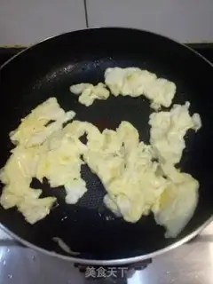 Make Tomato silk fried eggs step 0