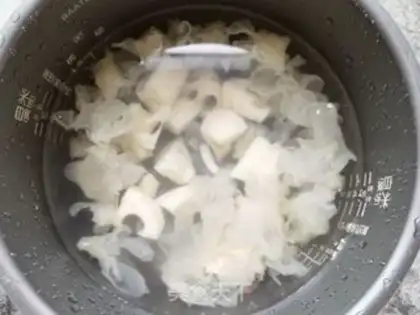 Make Ice cream, silver ear soup step 5