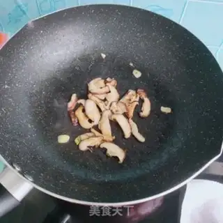 Make Soup of mushrooms step 8