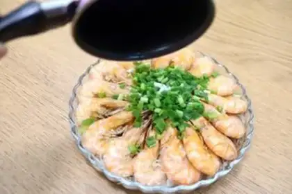 Make Sphinx shrimp step 7
