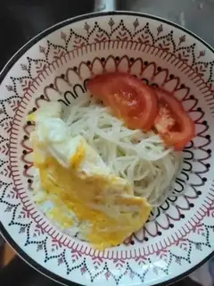 Make Tomato egg noodles step 7