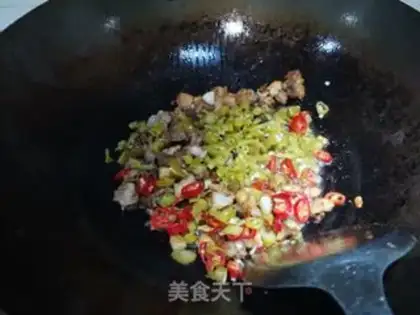 Make Hot pepper fried chicken step 8