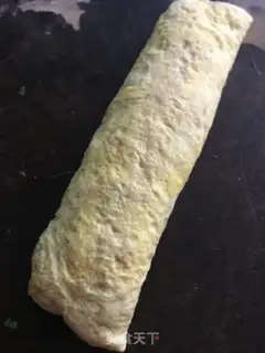 Make Pyramid fried fish omelet step 0