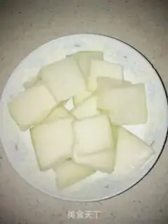 Make Tofu soup from the melon step 0