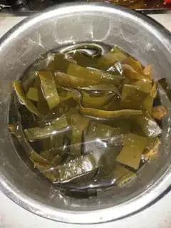 Make Tofu soup from the melon step 1