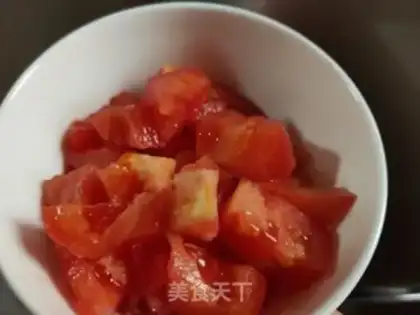 Make Tomato shrimp egg soup step 2