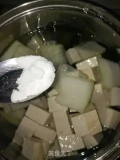 Make Tofu soup from the melon step 5