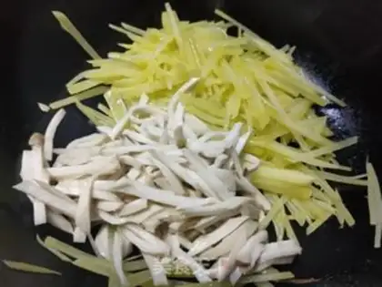 Make Puffed potatoes step 6