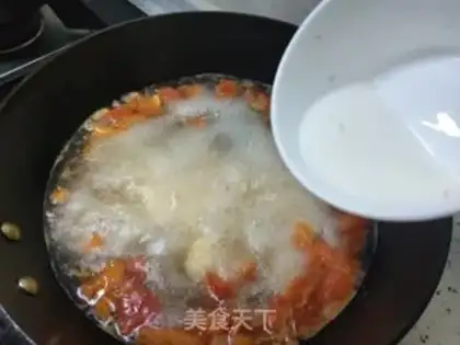 Make Tomato shrimp egg soup step 9