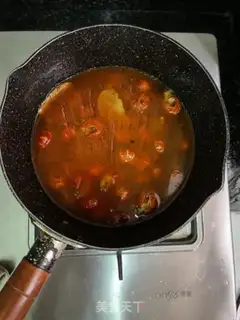 Make Crawfish noodles step 5