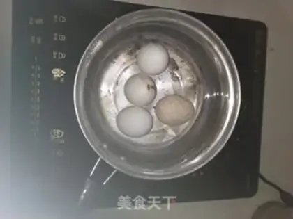 Make Delicious boiled eggs step 1