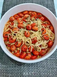 Make Crawfish noodles step 9