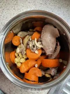 Make Plum and porridge soup step 1