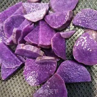 Make The meatballs, the purple mountain medicine tomato soup step 15