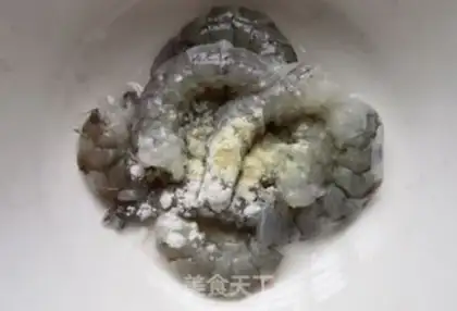 Make Garlic sauce and shrimp step 2