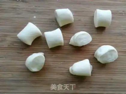 Make radish egg box step 6