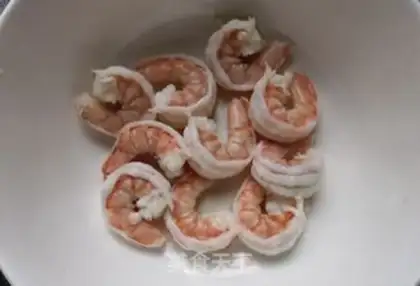 Make Garlic sauce and shrimp step 5