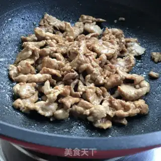 Make Onion fried spinal meat step 5
