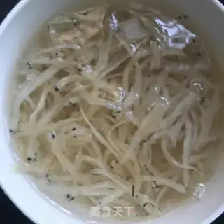 Make Silverfish omelet soup step 0