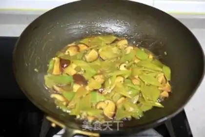 Make Fried mushrooms step 7