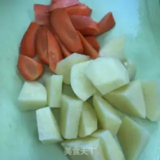 Make Five flowers for potatoes step 1