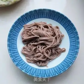 Make Green bean sprouts of wheat noodles step 12
