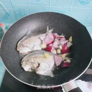 Make A bowl of shrimp step 5