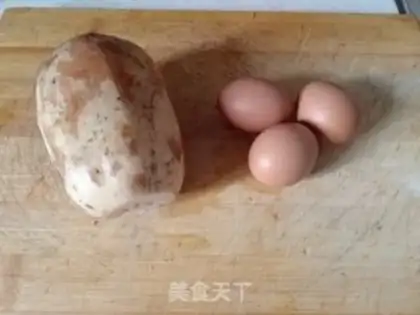 Make Eggs and silk step 0