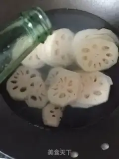 Make Eggs and silk step 2