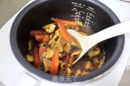 Make Beef soup and mushroom carrots step 10