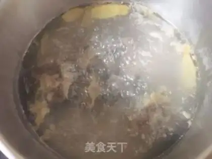 Make Worm grass and cowtail soup step 6
