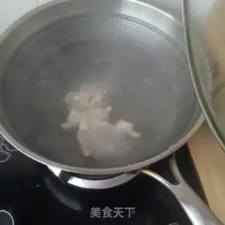 Make Chicken claws, octopus, beans step 3