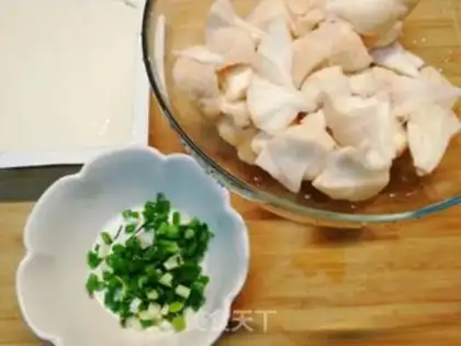 Make Monkey-head mushroom tofu step 2