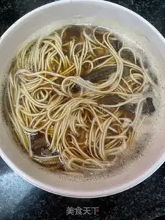 Make Moose mushroom ribs soup noodles step 5