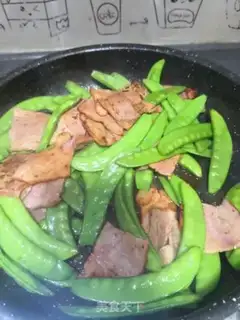 Make Bacon fried Dutch beans step 7