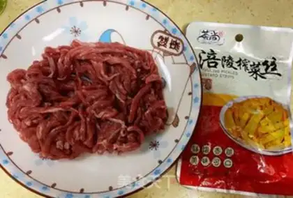 Make Steamed beef silk step 0
