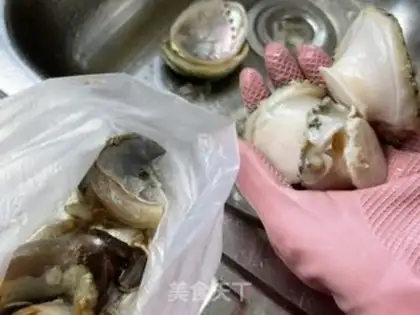 Make Abalone chicken soup step 3